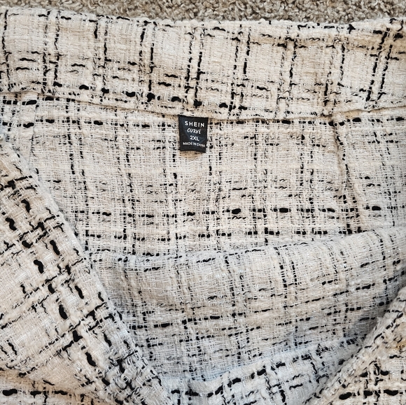 Plaid Print Cropped Mini Skirt with Pearl Embellishments - Picture 4 of 7